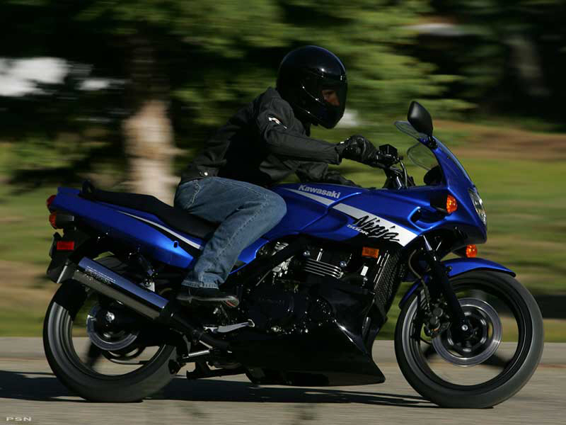 images/NewVehicles/NV13202_2.jpg