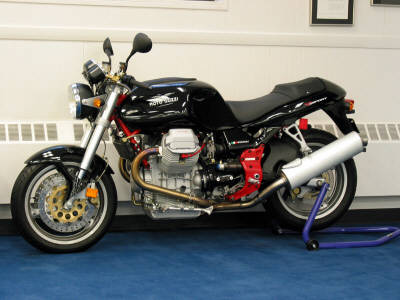 images/riversidemoto/motoguzzi400.JPG