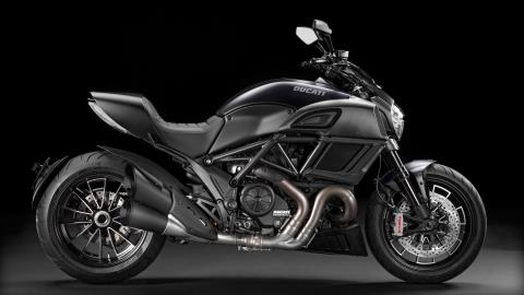 2016 Ducati Diavel in Medford, Massachusetts