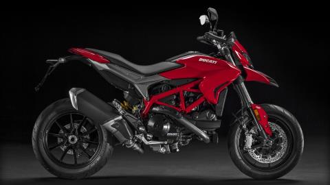 2016 Ducati Hypermotard 939 in Medford, Massachusetts