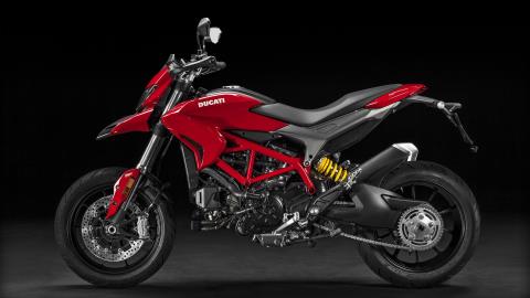 2016 Ducati Hypermotard 939 in Medford, Massachusetts