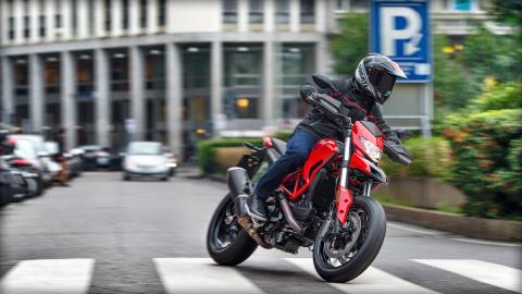 2016 Ducati Hypermotard 939 in Medford, Massachusetts