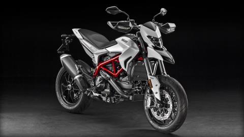 2016 Ducati Hypermotard 939 in Medford, Massachusetts