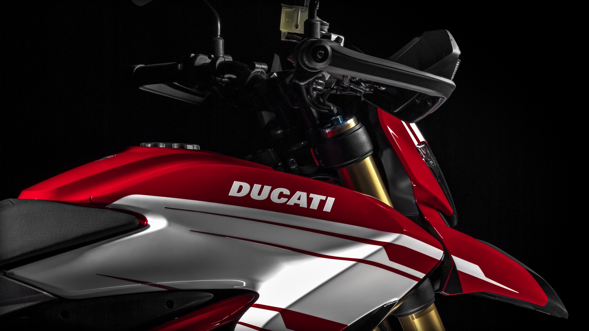 2016 Ducati Hypermotard 939 SP in Medford, Massachusetts