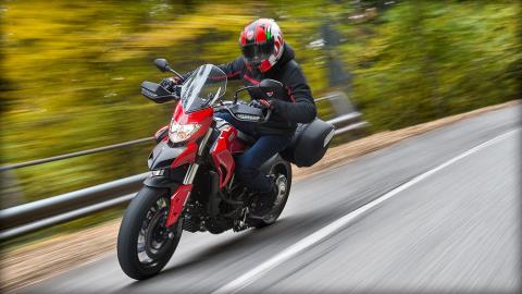 2016 Ducati Hyperstrada 939 in Medford, Massachusetts