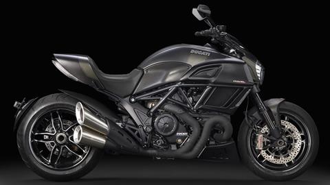 2017 Ducati Diavel Carbon in Medford, Massachusetts