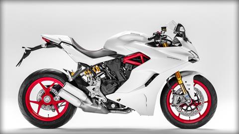 2017 Ducati SuperSport S in Medford, Massachusetts