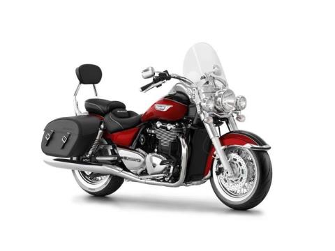 2015 Triumph Thunderbird LT ABS in Medford, Massachusetts