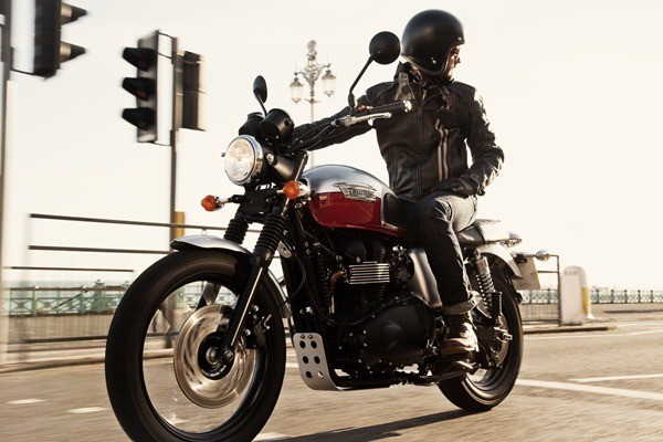 2016 Triumph Scrambler in Medford, Massachusetts
