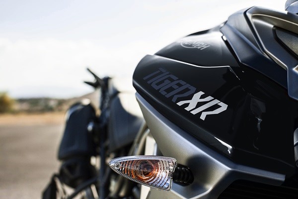 2016 Triumph Tiger 800 XR in Medford, Massachusetts