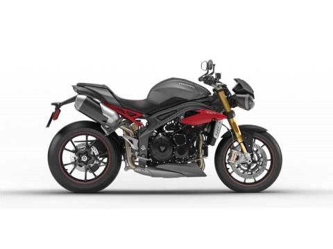 2016 Triumph Speed Triple R ABS in Medford, Massachusetts